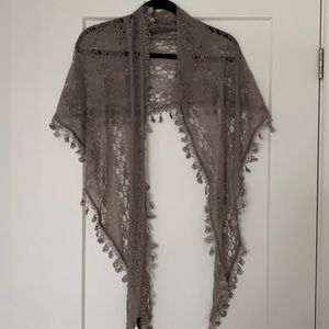 BCBG shawl/scarf